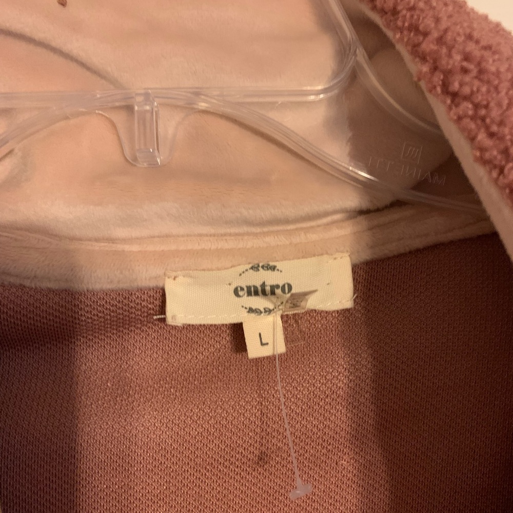 Sherpa Pullover - image 3